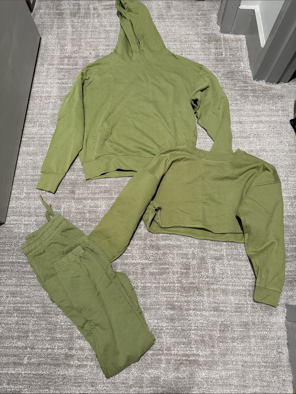 WeWoreWhat Olive Green Crewneck crop pullover, oversized hoodie, sweatpants set